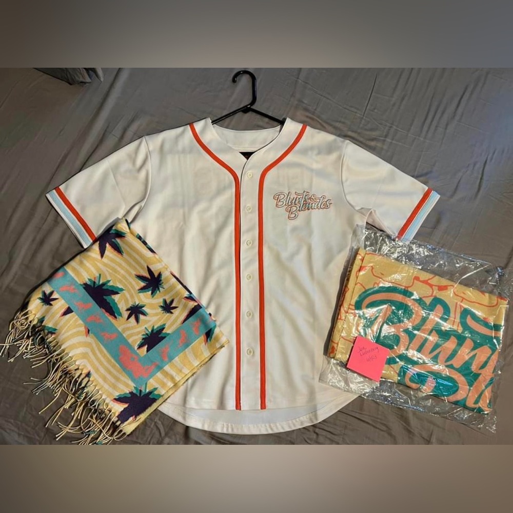Blunts and Blondes bundle